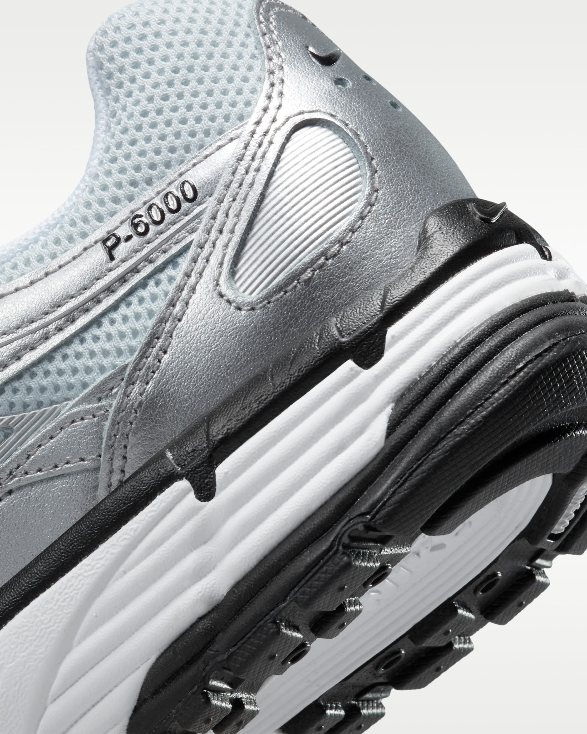 Nike P-6000