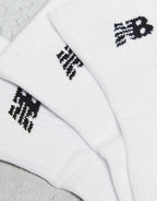 https://images.asos-media.com/products/new-balance-confezione-da-3-paia-di-calzini-bianchi-con-logo/204404305-2?$n_750w$&wid=750&fit=constrain