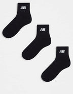 https://images.asos-media.com/products/new-balance-confezione-da-3-paia-di-calzini-neri-con-logo/204404306-1-black?$n_750w$&wid=750&fit=constrain