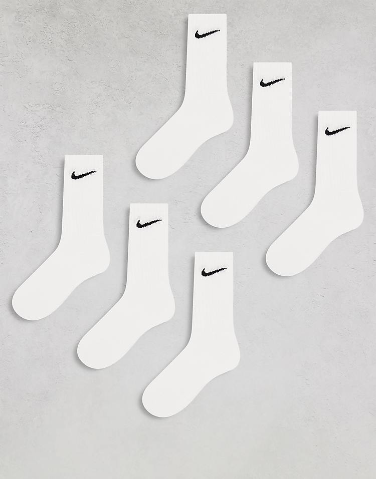 https://images.asos-media.com/products/nike-training-everyday-confezione-da-6-paia-di-calzini-imbottiti-bianchi/204629493-1-white?$n_750w$&wid=750&fit=constrain