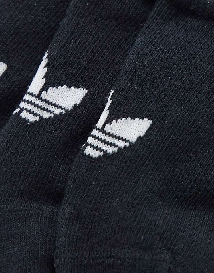 https://images.asos-media.com/products/adidas-originals-confezione-da-3-paia-di-calzini-sportivi-corti-neri/205236343-2?$n_750w$&wid=750&fit=constrain
