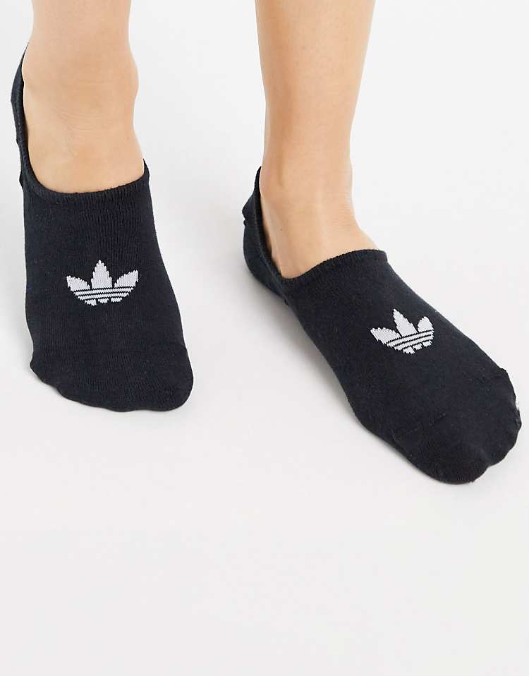 https://images.asos-media.com/products/adidas-originals-confezione-da-3-paia-di-calzini-sportivi-corti-neri/205236343-3?$n_750w$&wid=750&fit=constrain