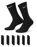 https://images.asos-media.com/products/nike-training-everyday-cushioned-confezione-da-6-paia-di-calzini-ammortizzati-neri/206271892-1-black?$n_750w$&wid=750&fit=constrain