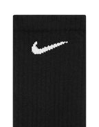 https://images.asos-media.com/products/nike-training-everyday-cushioned-confezione-da-6-paia-di-calzini-ammortizzati-neri/206271892-3?$n_750w$&wid=750&fit=constrain