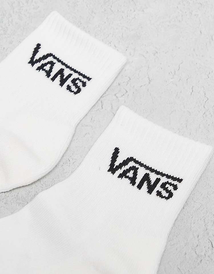 https://images.asos-media.com/products/vans-classic-confezione-da-3-paia-di-calzini-corti-bianchi/209248504-2?$n_750w$&wid=750&fit=constrain