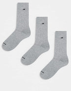 https://images.asos-media.com/products/new-balance-confezione-da-3-paia-di-calzini-grigi-con-toppa-nera-con-logo/209507640-1-lightgrey?$n_750w$&wid=750&fit=constrain