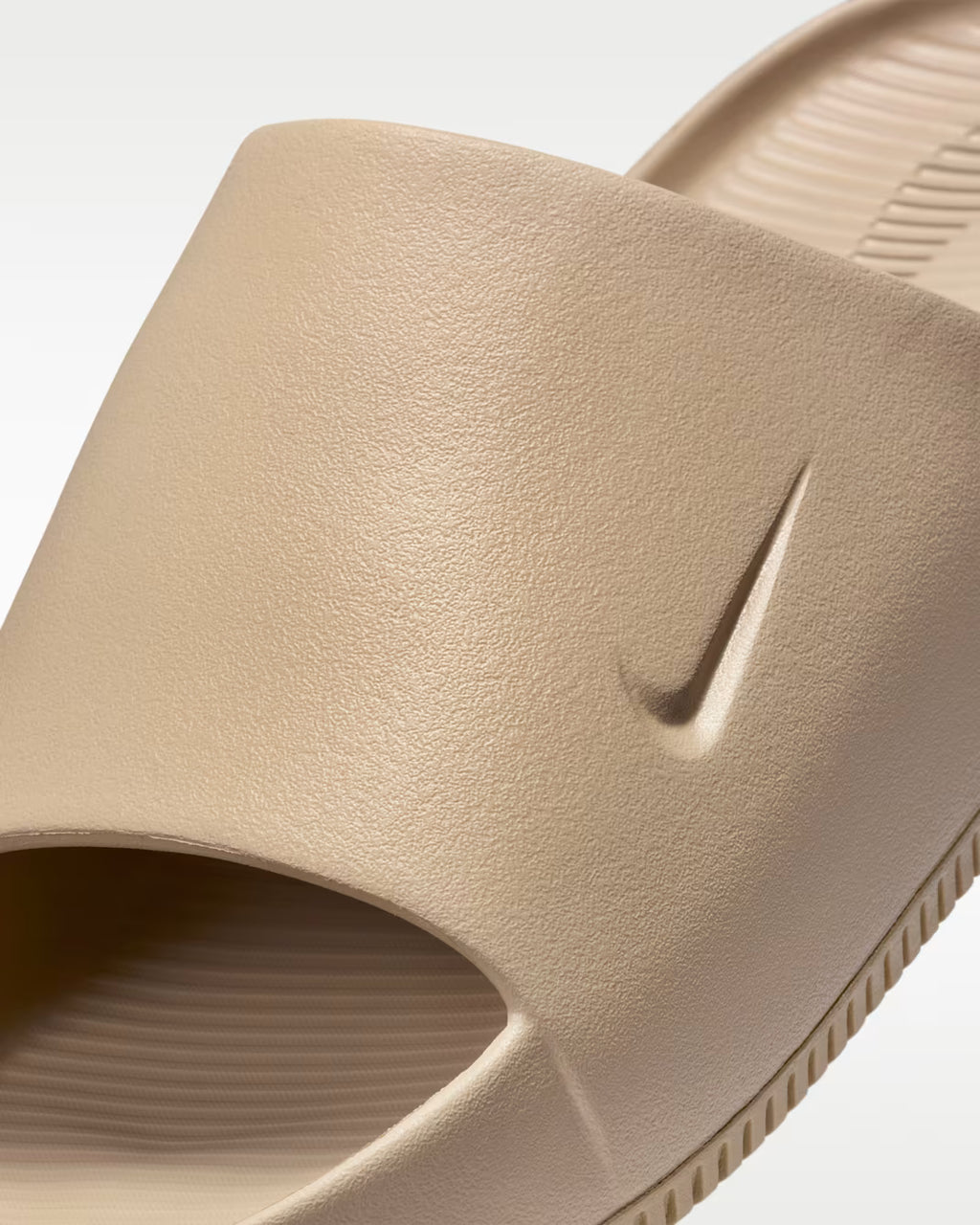 Nike Calm Khaki
